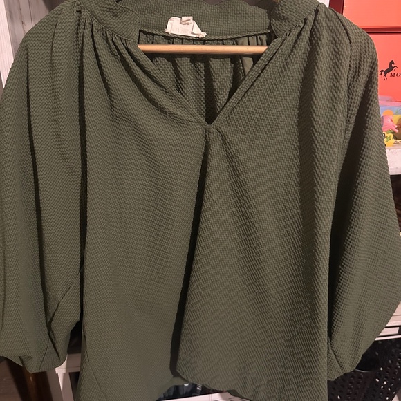 Umgee blouse - Picture 1 of 2